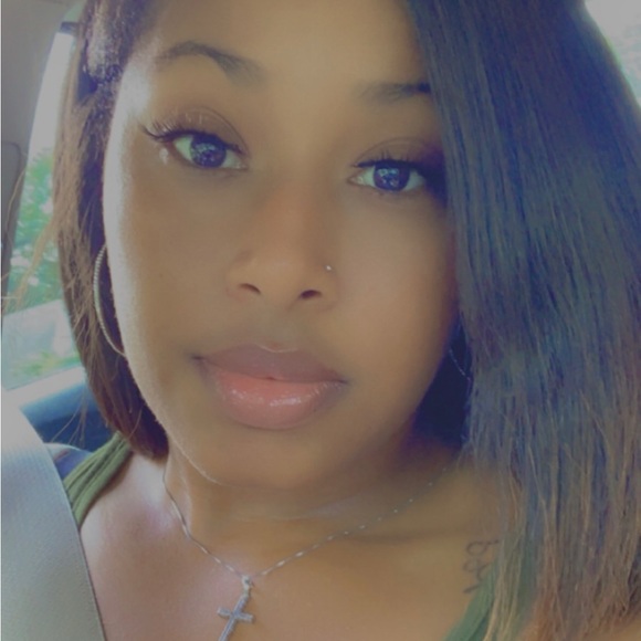 Meet your Posher, Jasmine - Picture 2 of 2